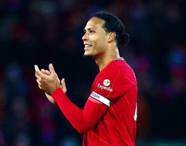 ESPN：帕奎塔冬窗可能将留在西汉姆，但想在世界杯后离队