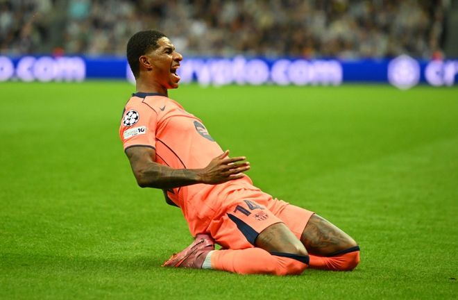 邮报：切尔西和皇马在关注穆里略，森林要价超过5500万镑