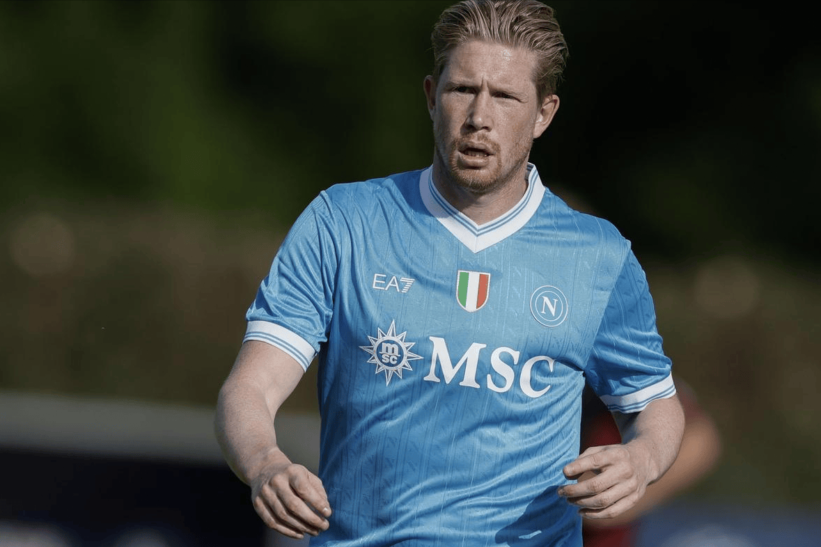 1-2！阿森纳遭读秒绝杀！曼城3-0大胜差2分，日本中场绝平利物浦